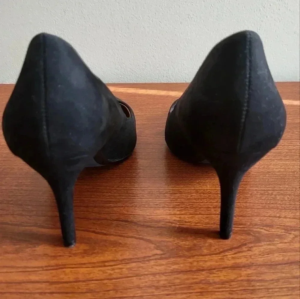 H&M Business Casual Neutral Faux Suede Black Pointy Toe Heels(38)